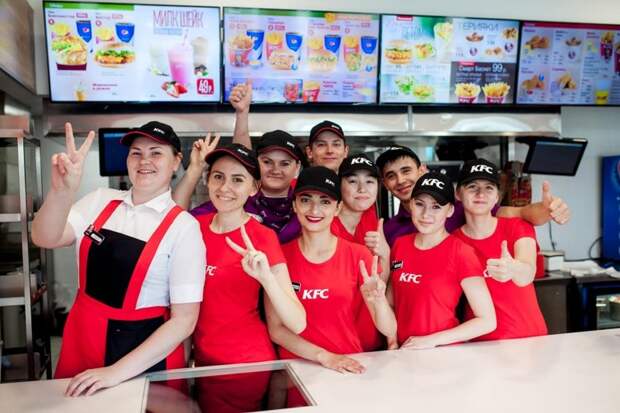 Все нижеописанное происходит там и сейчас и будет происходить всегда: kfc, качество услуг, работа