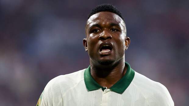 Черников: «Тот факт, что судья не обращает внимание на расизм в отношении Кордобы, — это ненормально»