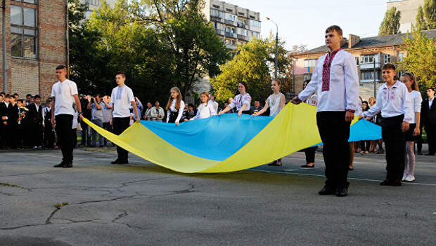 Образование по-украински: «открытое похищение будущего»
