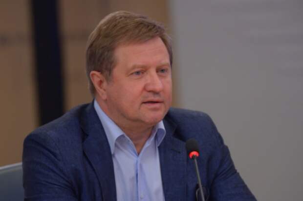 Киевский режим навязал Украине нового Старшего брата | RusNext.ru