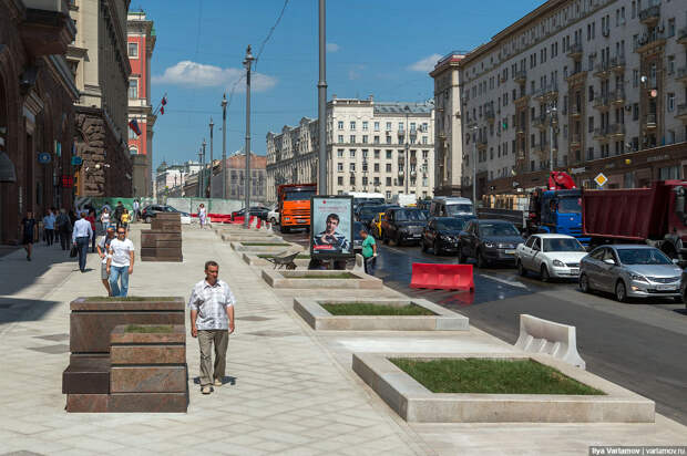 Тверскую открыли после реконструкции... но что-то не так...