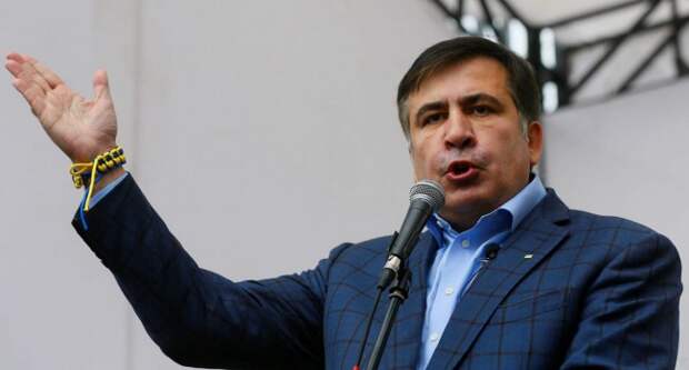 Саакашвили о Порошенко: Американцы ему предъявили ультиматум: либо он не саботирует антикоррупционный суд, или он предстанет перед судом США