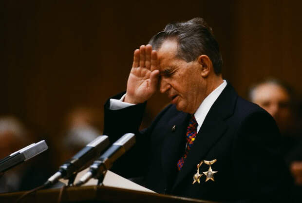 114-RomanianPresidentNicolaeCeauses.jpg 114-RomanianPresidentNicolaeCeauses.jpg