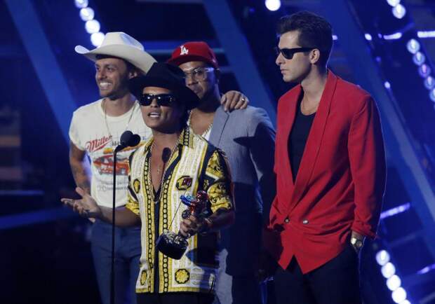 MTV Video Music Awards 2015