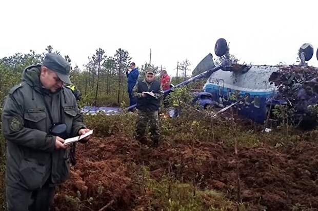 Бастрыкин поставил дело об аварийной посадке Ан-28 на контроль