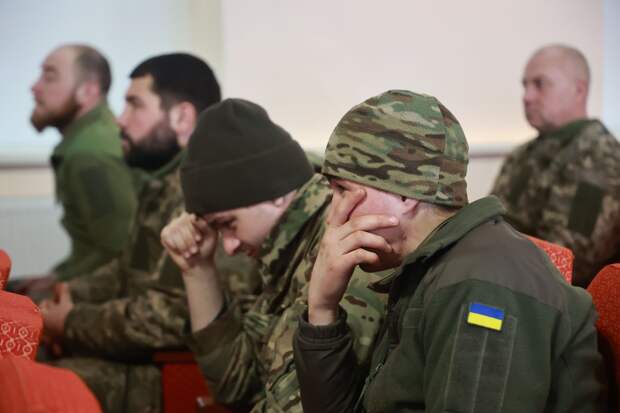Пушилин: всё больше украинских военных ищут безопасные пути, чтобы сдаться в плен