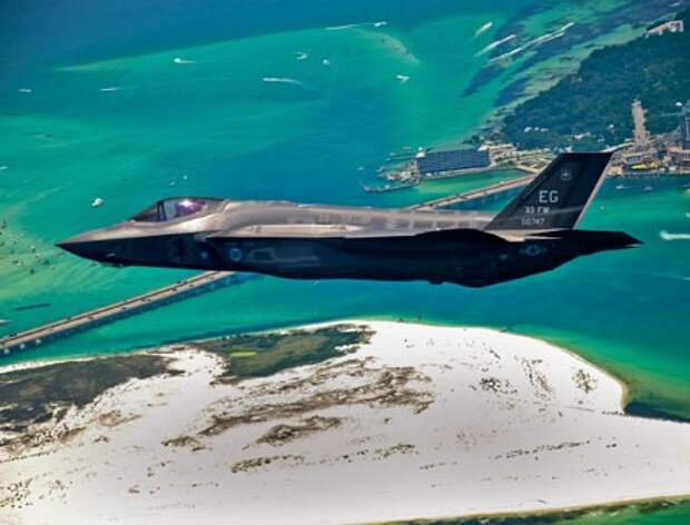 Провал Пентагона: почему F-35 останется второсортным истребителем за $460 млрд