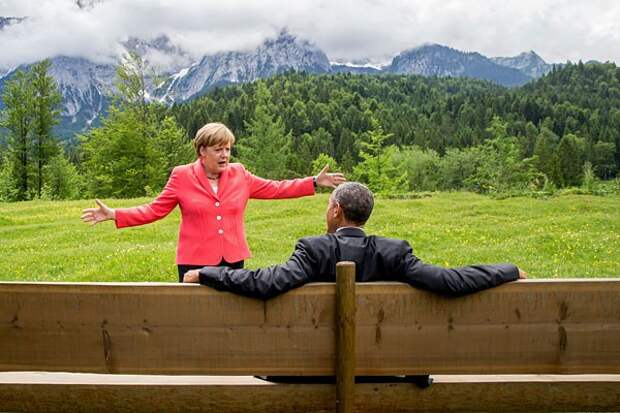 Пользователи интернета превратили снимок Меркель и Обамы на G7 в серию фотожаб Пользователи интернета превратили снимок Меркель и Обамы на G7 в серию фотожаб