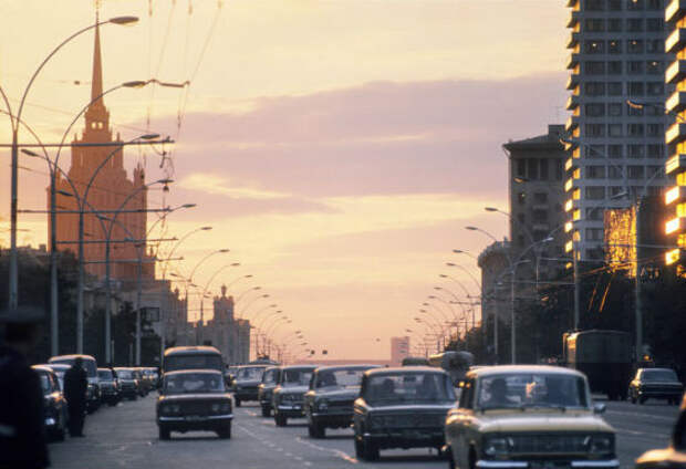 8. Москва и социальный статус героев кино, прикол, факты