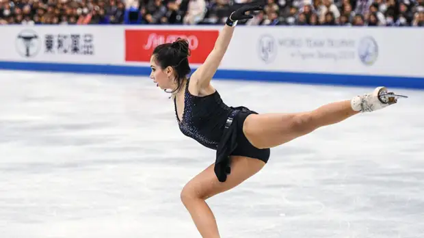 Фигуристка Туктамышева выиграла произвольную программу на командном ЧМ