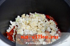 Борщ из цветной капусты в мультиварке