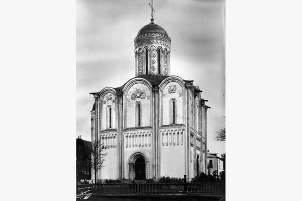 В Петербурге восстановят взорванный в СССР храм