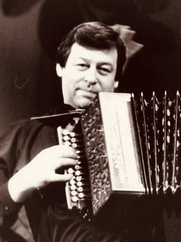 Песни играй гармонь заволокин. Песни играй гармонь заволокин. Песни играй гармонь заволокин. Песни играй гармонь заволокин. Гармонь геннадия заволокина.