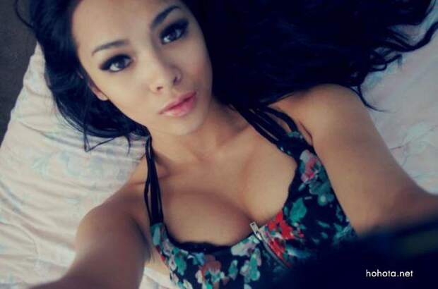 Соблазнительные домашние фотографии красивых девушек (100 фото) Соблазнительные домашние фотографии красивых девушек (100 фото)