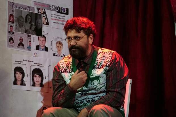 Звезда сериала «Счастливы вместе» отказался комментировать новость о разводе с женой