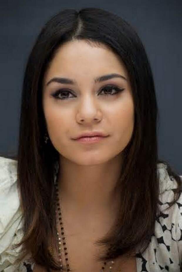 Vanessa Hudgens-4