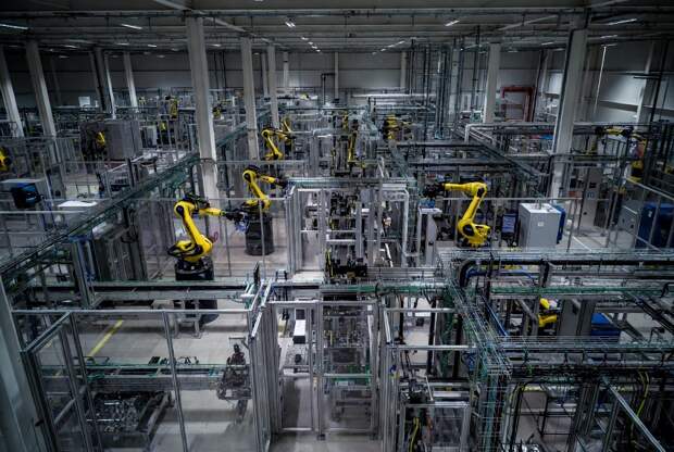 Заводы без людей или как в России запускают план перехода на «темные цеха»