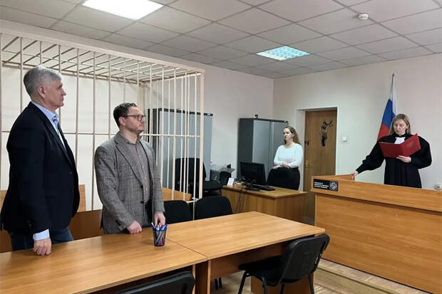 Суд вынес приговор экс-главе дептранса Новосибирска Васильеву и освободил его