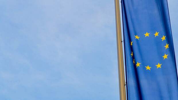 «ВЗГЛЯД»: Евросоюзу придется жестко осадить Польшу