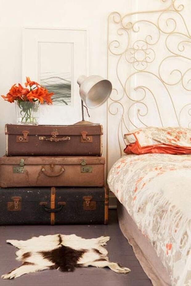 чемодан в декоре, чемодан в интерьере, чеможаны как элемент декора интерьера, фото, красивые интерьеры