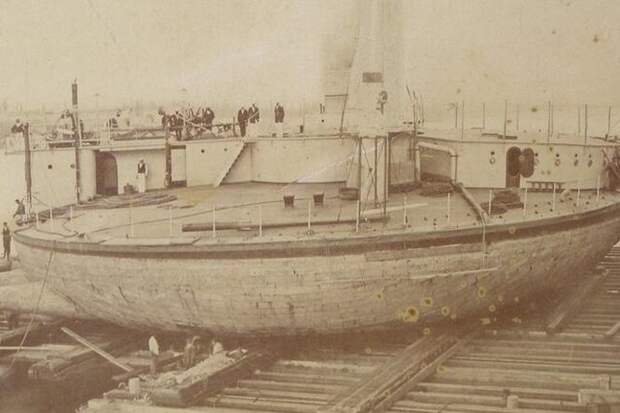 Плавающие тарелки: история появления круглых броненосцев контр-адмирала Попова Плавающие тарелки: история появления круглых броненосцев контр-адмирала Попова