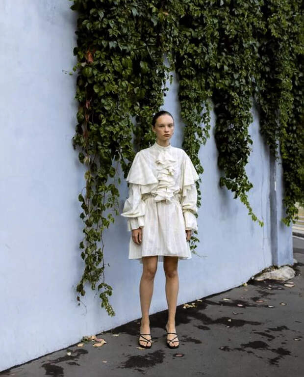 Платье бренда LESYANEBO S/S 21 Платье LESYANEBO S/S 21