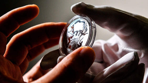 Аналитик Соболев: все начали скупать дорожающее серебро из-за ситуации в мире