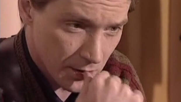 Актер Александр Степин в сериале Ментовские войны-1 (2004) Актер Александр Степин в сериале Ментовские войны-1 (2004)