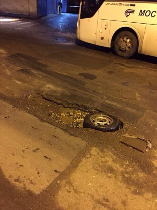 Автомобильный юмор в прикольных картинках (25 фото)