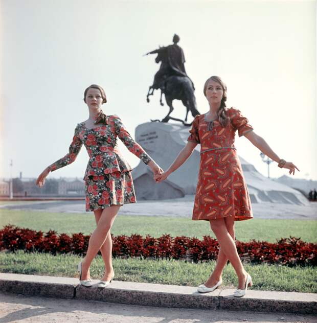 sovietfashion17 Советская мода 1960 х, 1970 х и 1980 х годов в фотографиях ЛенТАСС
