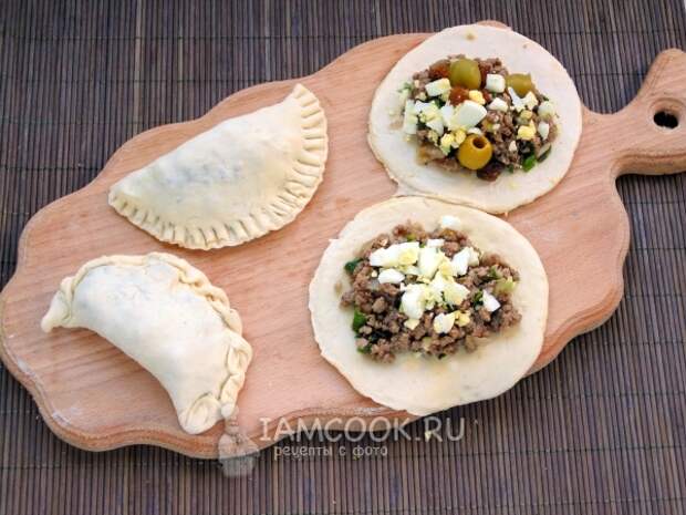 Сформировать пирожок