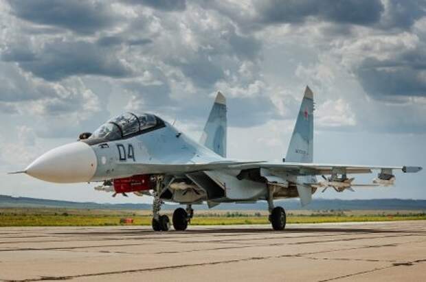 Истребители Су-30СМ теперь прикрывают ЮГ РФ Истребители Су-30СМ теперь прикрывают ЮГ РФ