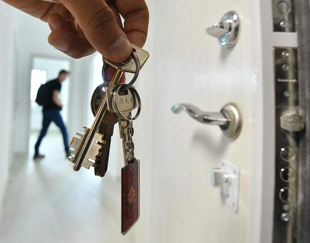 У осужденного высокопоставленного следователя изымут имущество на десятки миллионов