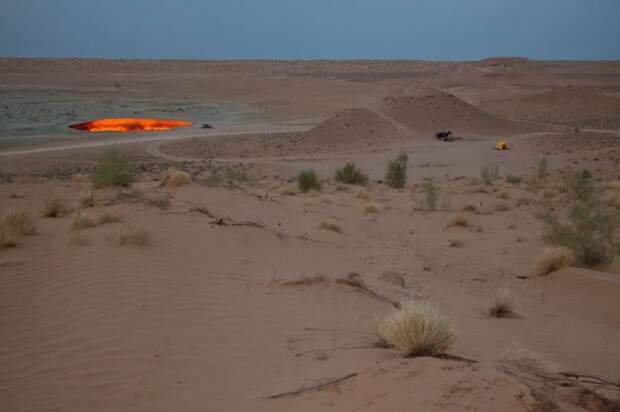 Пустыня Каракум и кратер Дарваза, Туркменистан природа, пустыня