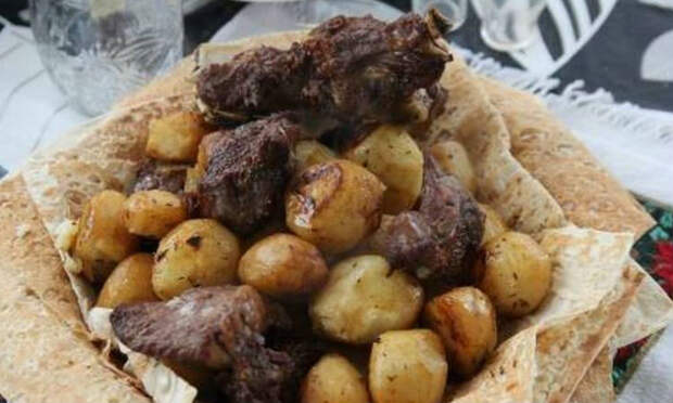 Картошка с мясом по технике плова