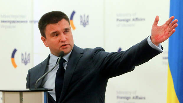 На Украине предрекли проблемы ЕС из-за предложения Меркель о Путине 