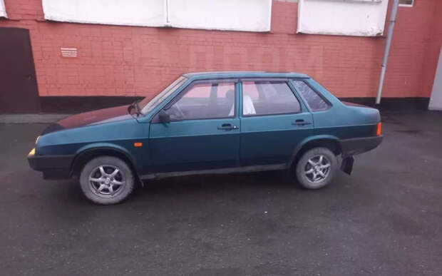 Редчайший ВАЗ-21099 со 140-сильным роторным мотором выставили на продажу