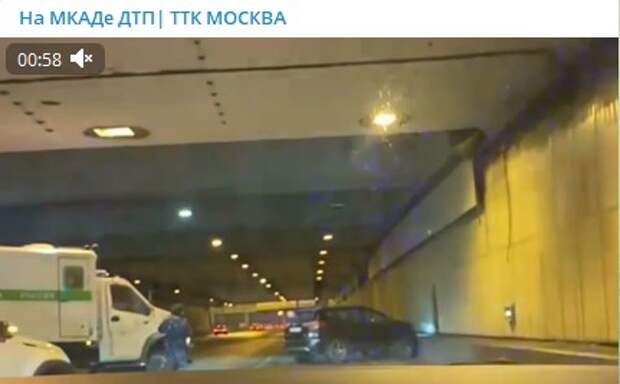 В Лефортовском тоннеле сотрудники ФСИН помогли водителю иномарки