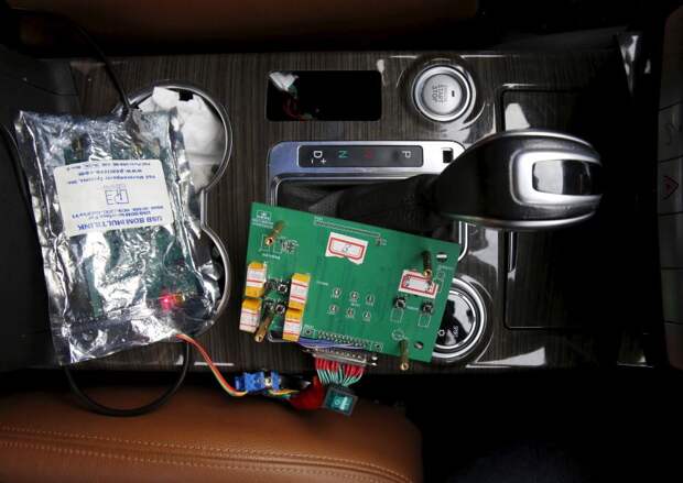 A part of devices of a brain-controlled vehicle system is seen connected to a car during a demonstration at Nankai University in Tianjin, China, November 17, 2015. REUTERS/Kim Kyung-Hoon