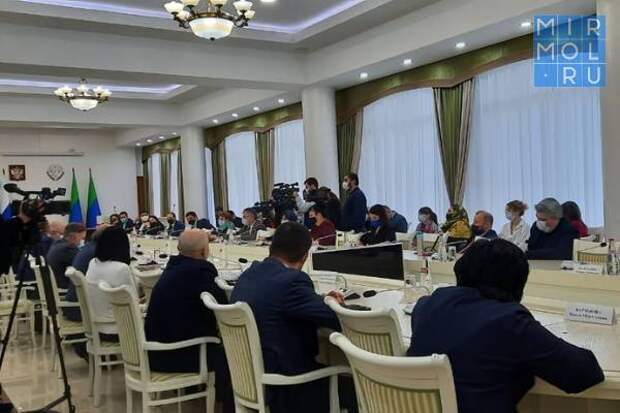 Сергей Меликов провел встречу с представителями СМИ в Дагестане