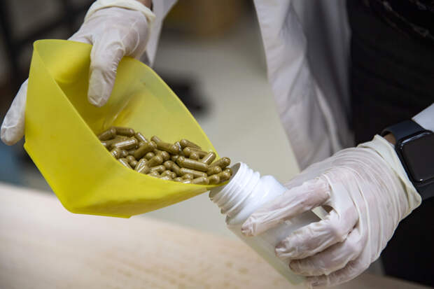 Большинство производителей БАДов в России оказались фиктивными