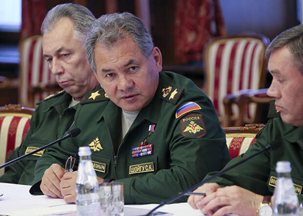 Сергей Шойгу, Валерий Герасимов, Аркадий Бахин|Фото: function.mil.ru