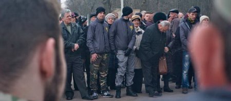 Украинские радикалы борются против сирийской угрозы Украинские радикалы борются против сирийской угрозы