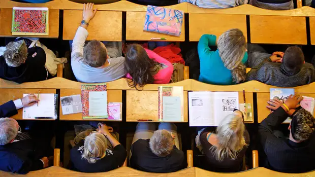 Эксперт ответила, полезно ли получать несколько высших образований