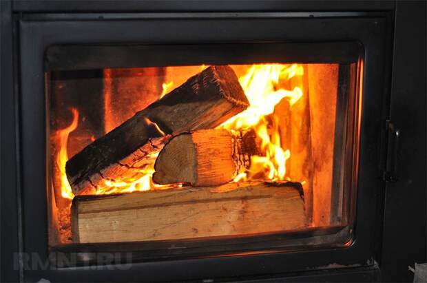Дровяные печи-камины длительного горения для дачи