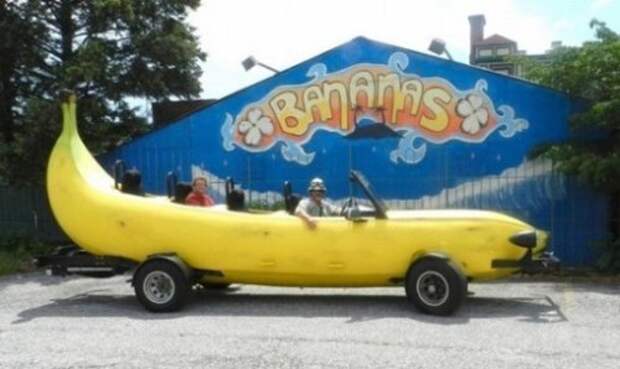 Автомобили в форме банана (10 фото)