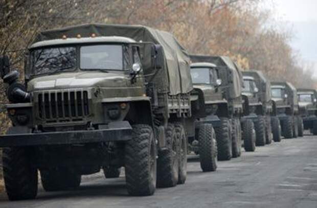 Грузовик c украинскими военными взорвался в Луганской области Грузовик c украинскими военными взорвался в Луганской области