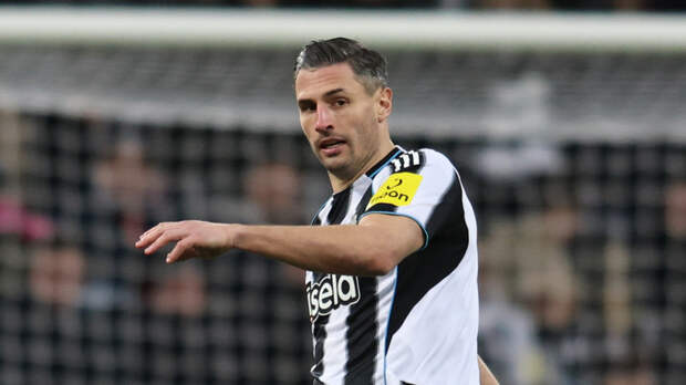 Игрок «Ньюкасла» Шер показал фото из укрытия в ОАЭ