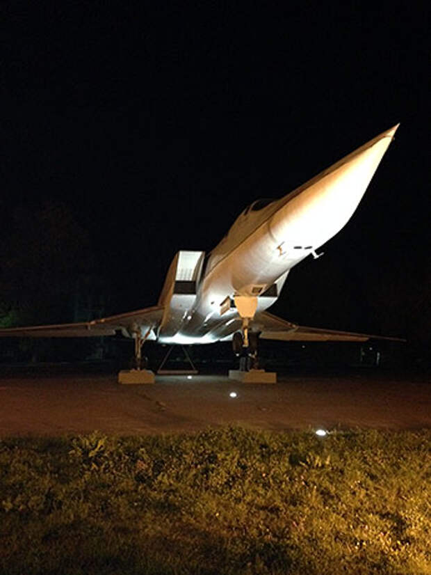 Что такое Ту-22М3 можно посмотреть у входа на Казанский авиазавод
