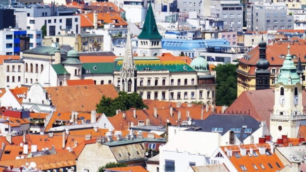 Словакия поддержала высылку российских дипломатов из Чехии